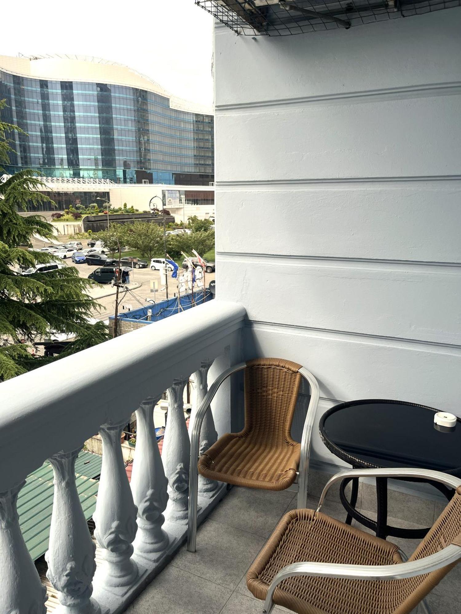 Sweet Home At Ninoshvili 3 Batumi Exterior foto